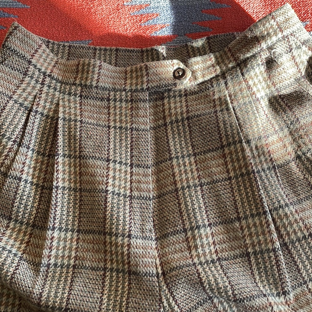 Country Shop Vintage Three Piece Wool Plaid and Suede Trim Suit - Picture 13 of 13
